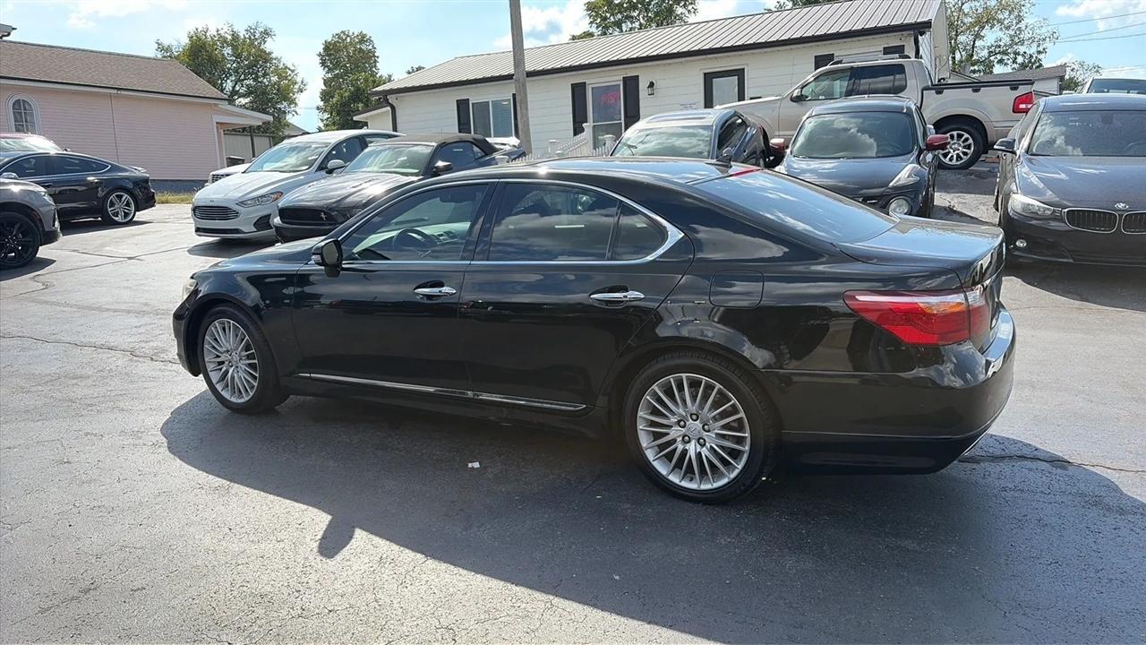 Lexus LS 460 Luxury Sedan 2012