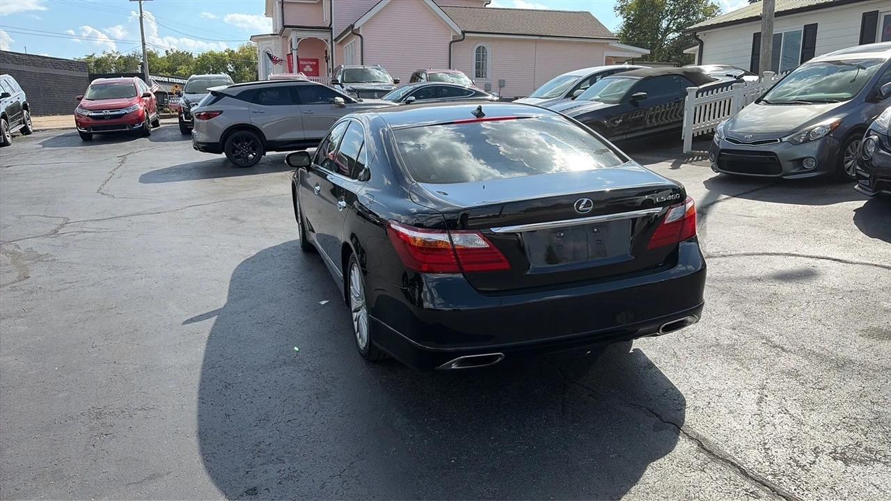 Lexus LS 460 Luxury Sedan 2012