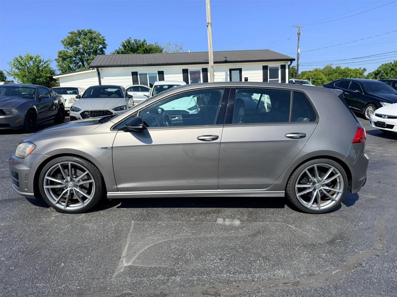 Volkswagen Golf R DCS and Navigation 6A 2017