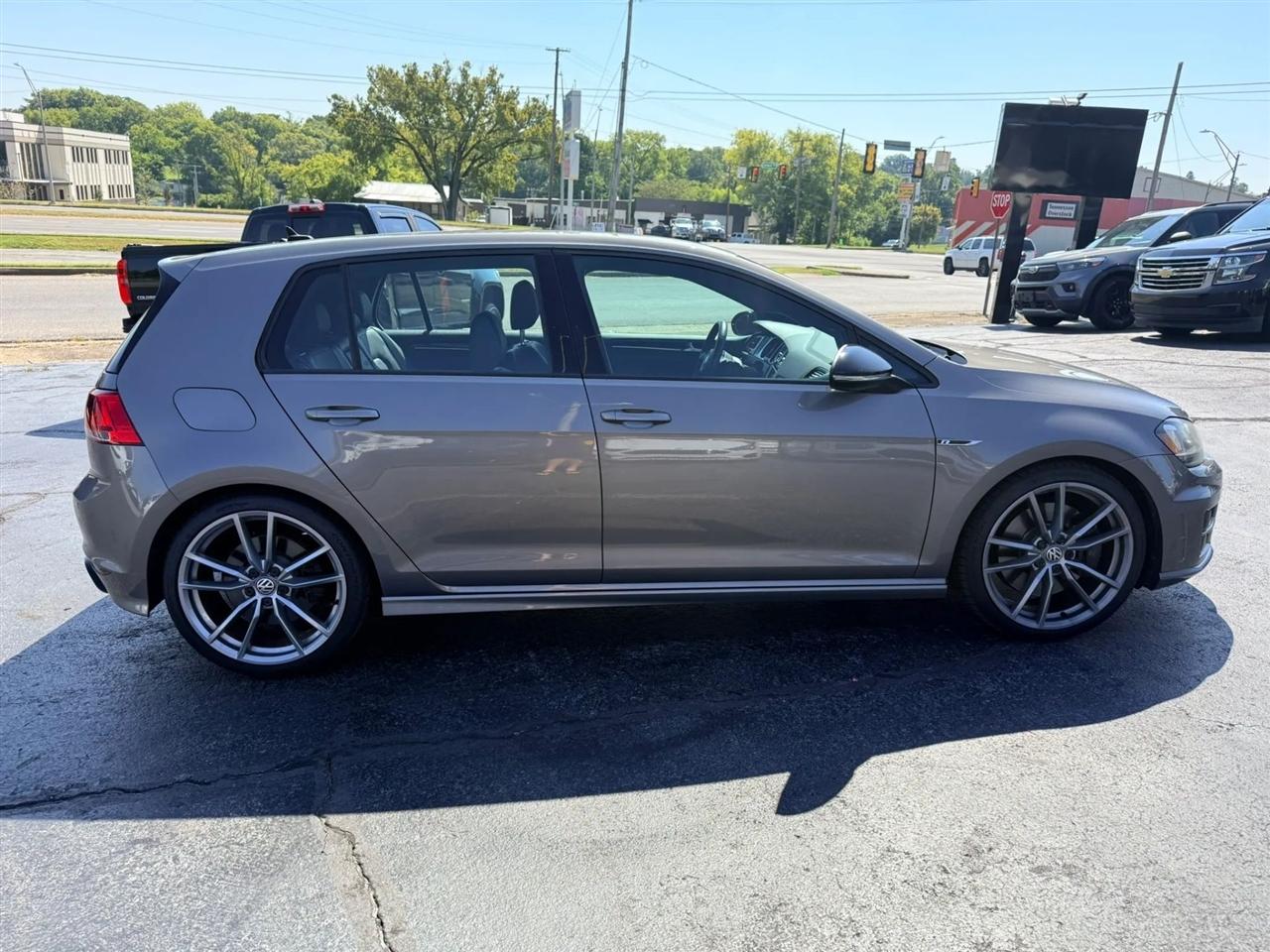 Volkswagen Golf R DCS and Navigation 6A 2017