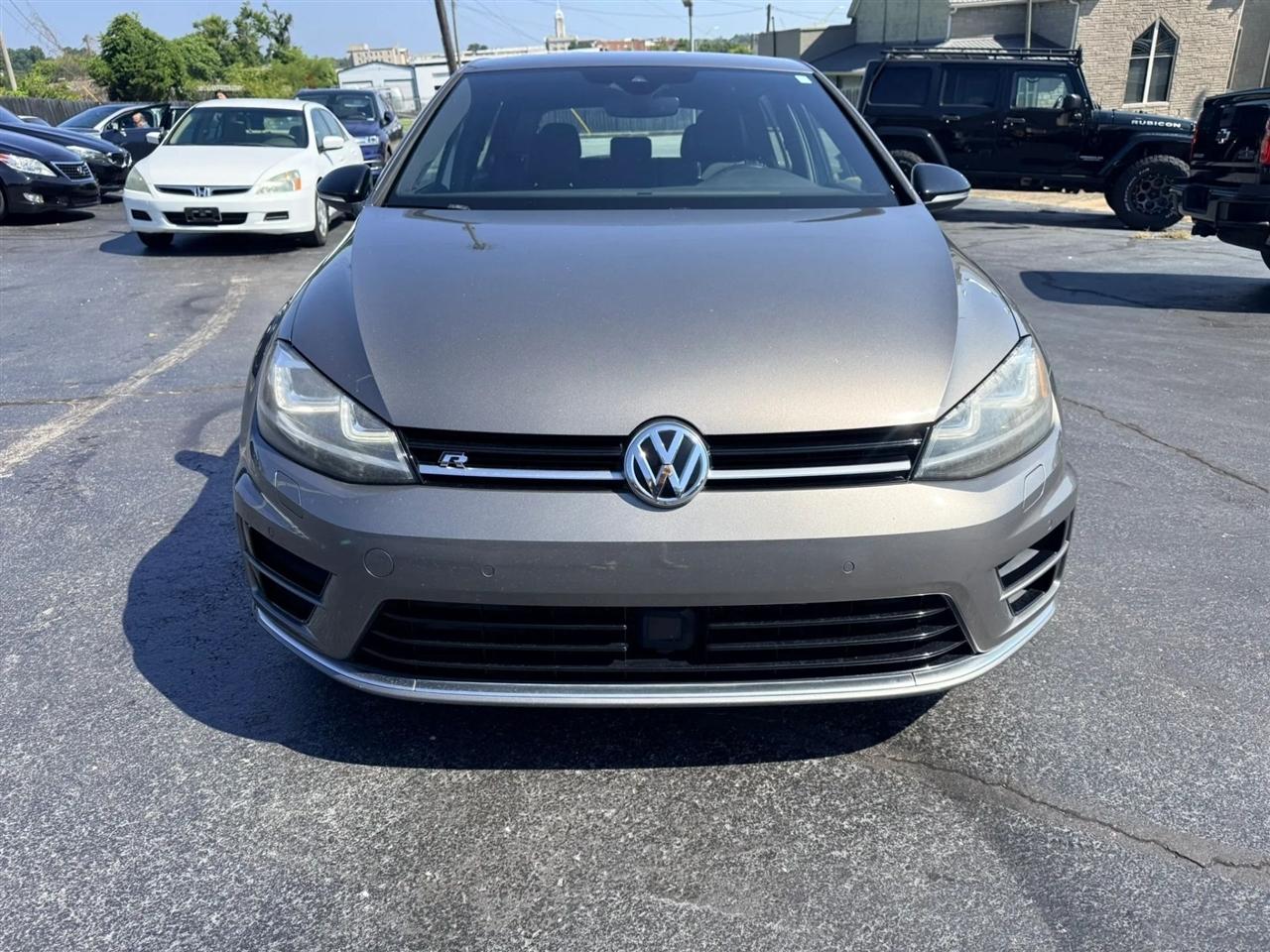 Volkswagen Golf R DCS and Navigation 6A 2017