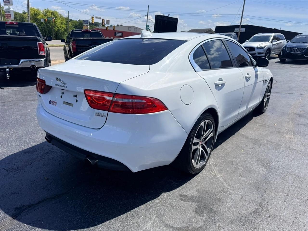 Jaguar XE 35t Premium AWD 2017