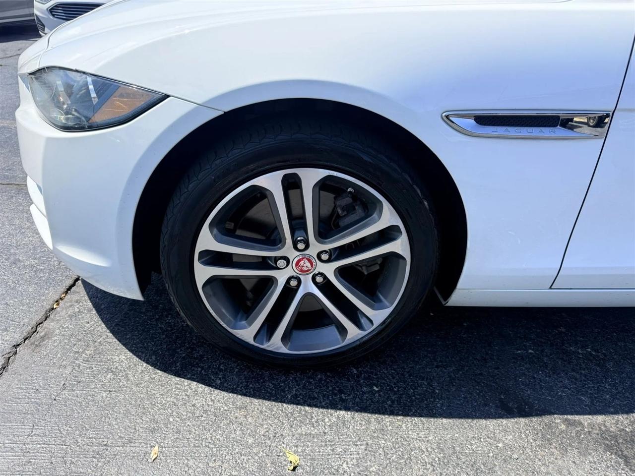 Jaguar XE 35t Premium AWD 2017