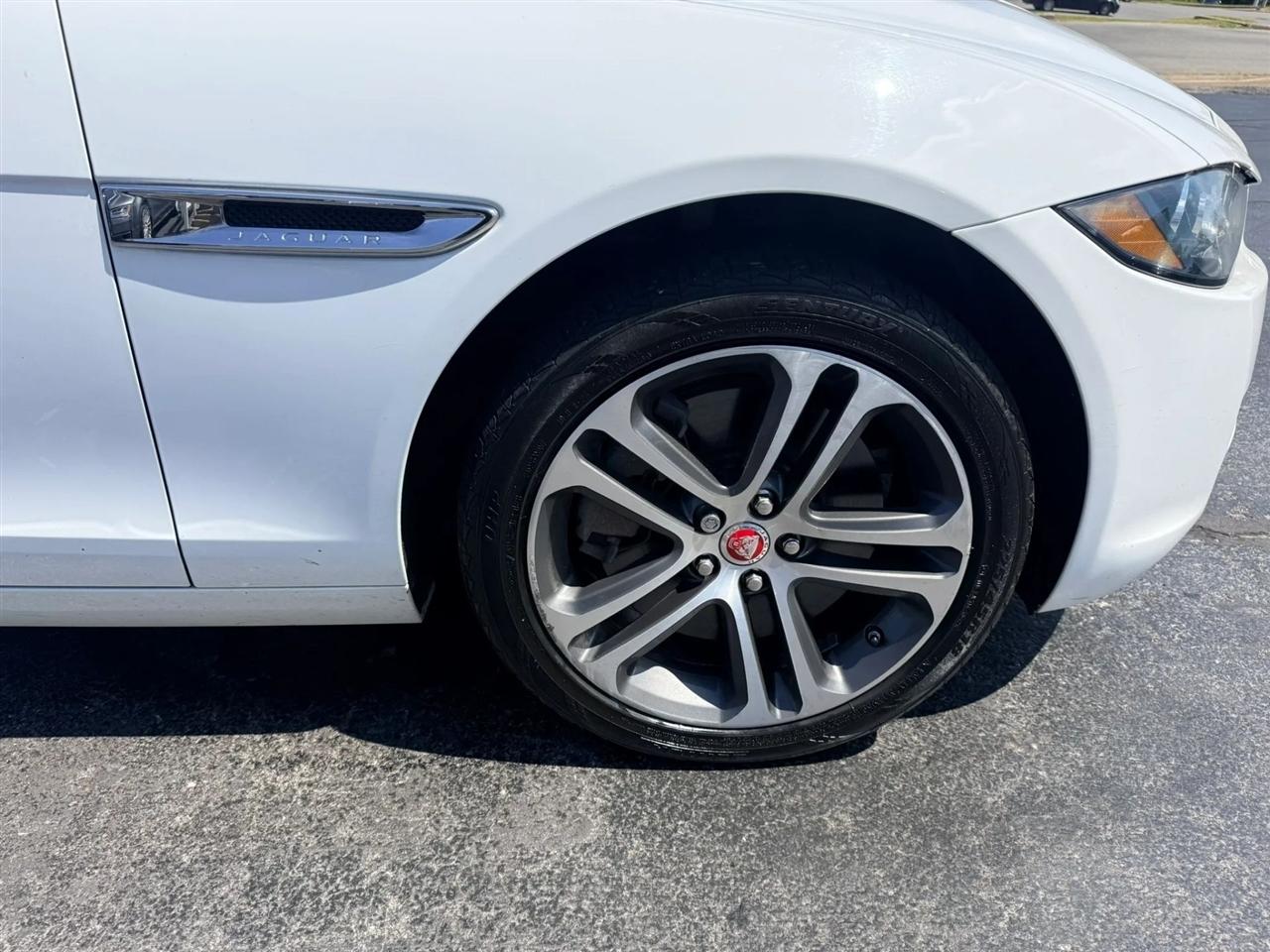 Jaguar XE 35t Premium AWD 2017