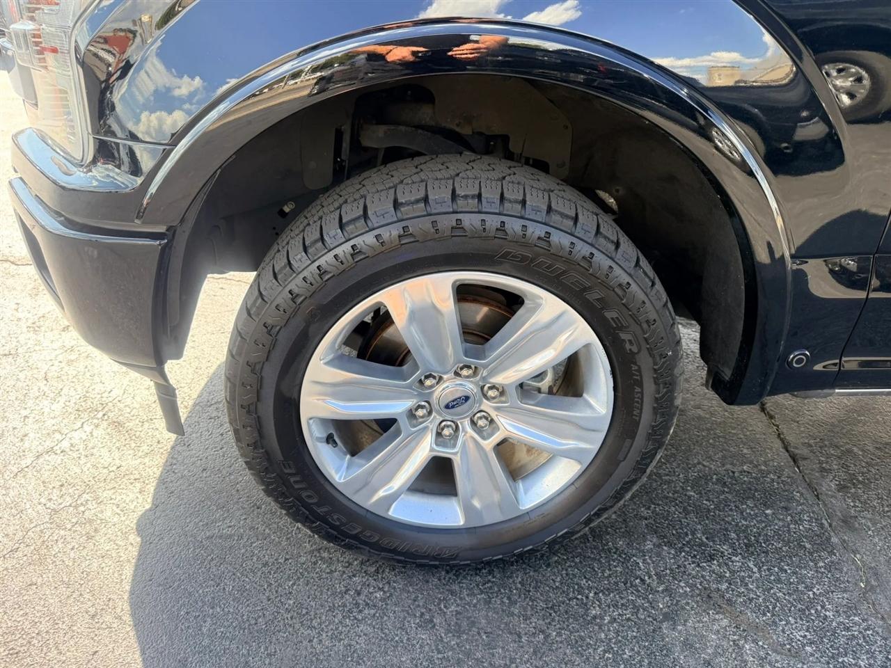 Ford F-150 Platinum SuperCrew 5.5-ft. Bed 4WD 2018