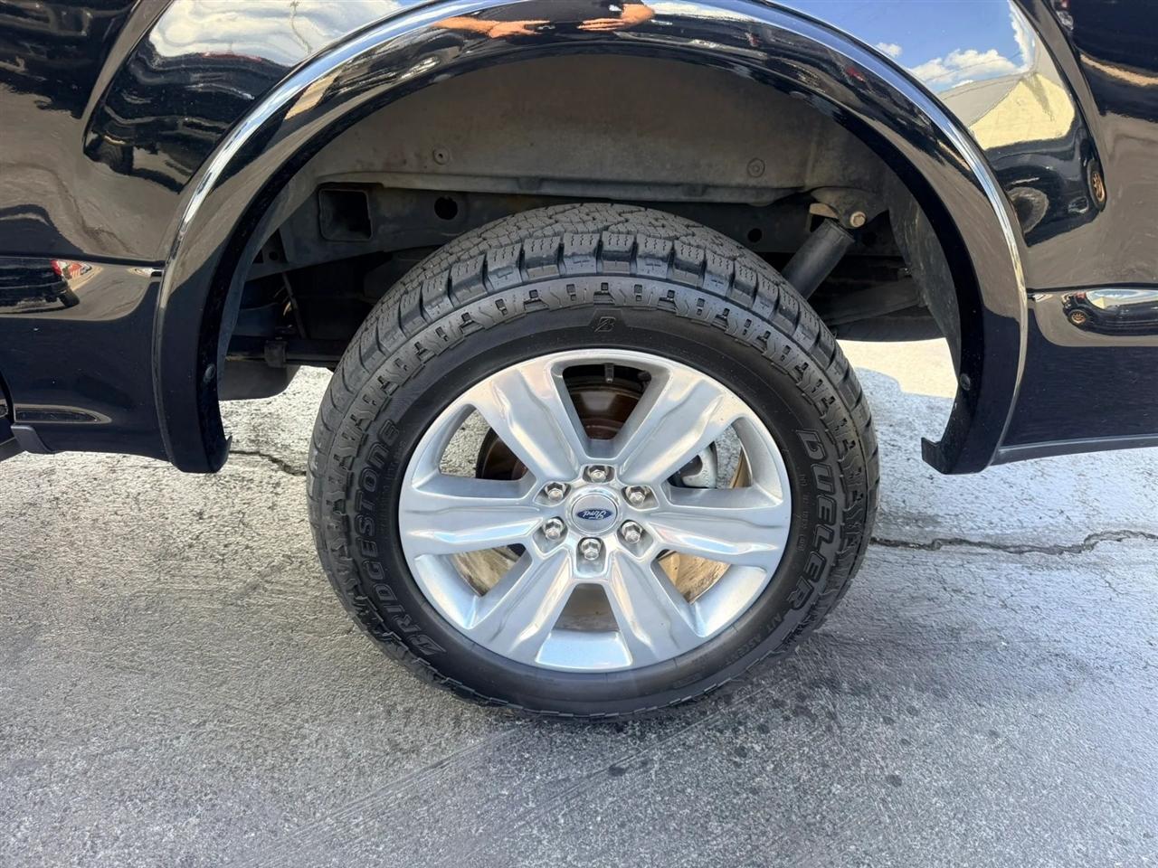 Ford F-150 Platinum SuperCrew 5.5-ft. Bed 4WD 2018