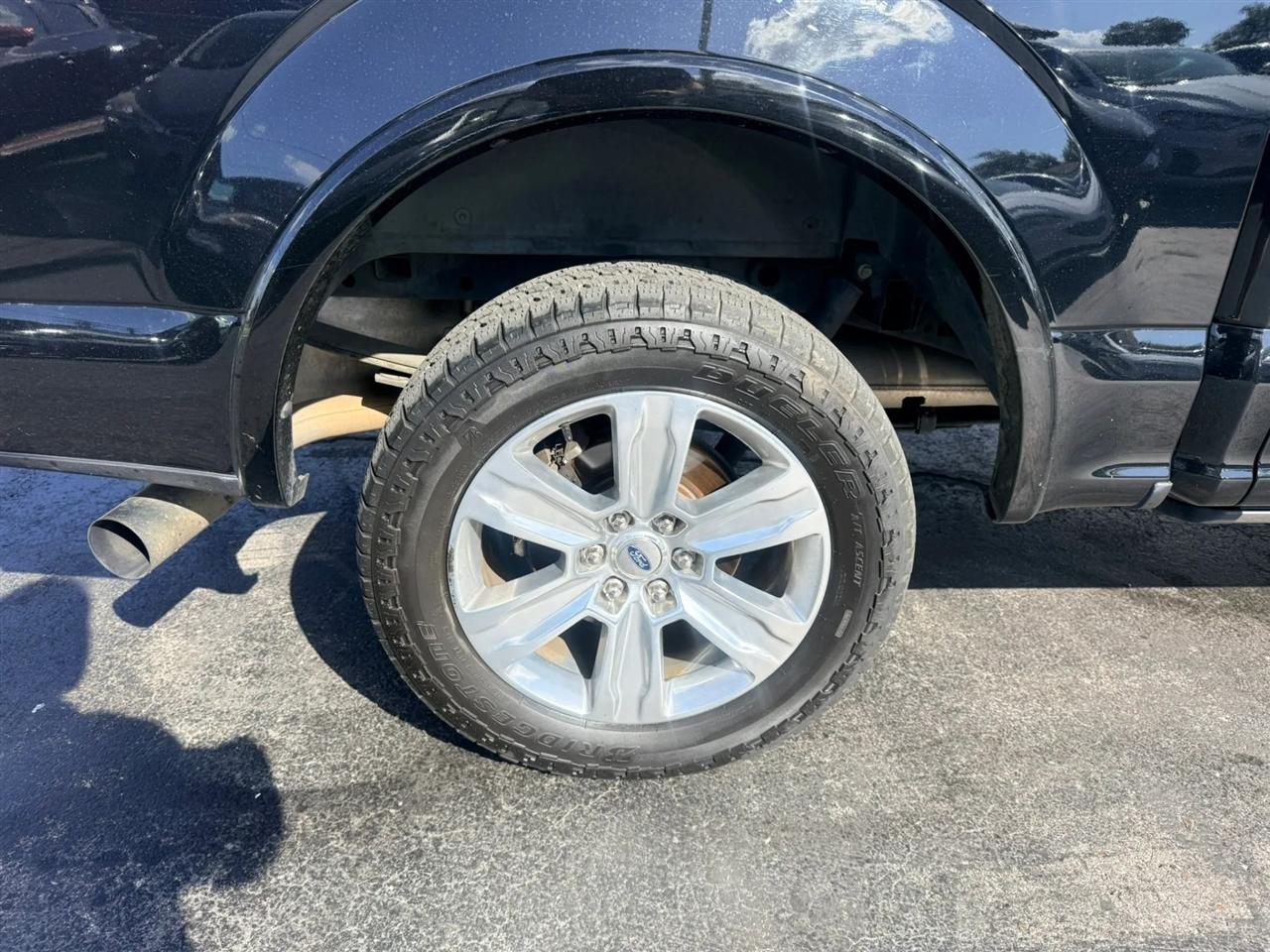 Ford F-150 Platinum SuperCrew 5.5-ft. Bed 4WD 2018