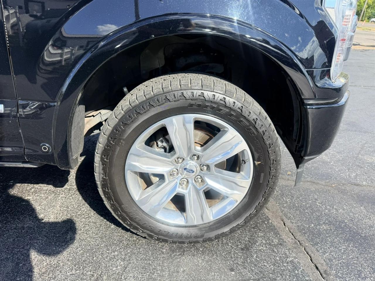 Ford F-150 Platinum SuperCrew 5.5-ft. Bed 4WD 2018