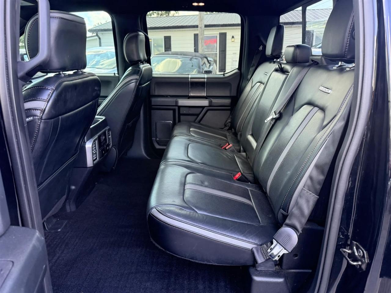 Ford F-150 Platinum SuperCrew 5.5-ft. Bed 4WD 2018