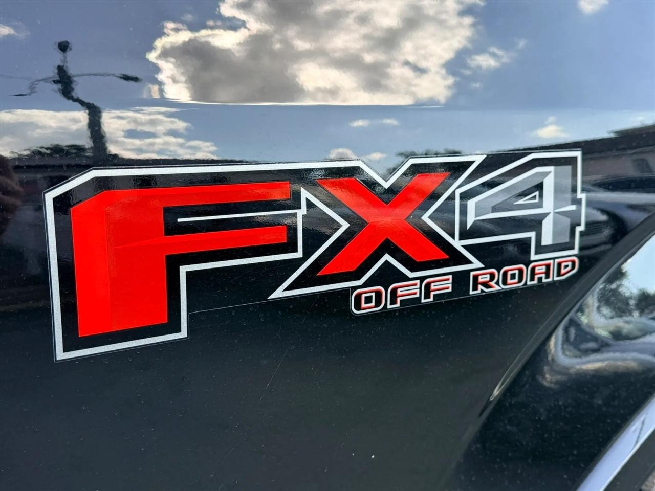 Ford F-150 Platinum SuperCrew 5.5-ft. Bed 4WD 2018