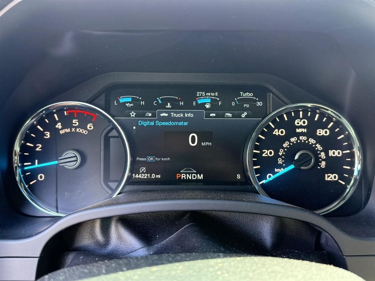 Ford F-150 Platinum SuperCrew 5.5-ft. Bed 4WD 2018