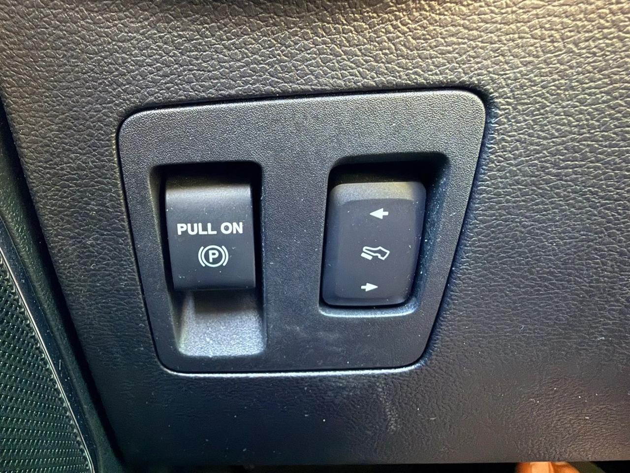 Ford F-150 Platinum SuperCrew 5.5-ft. Bed 4WD 2018