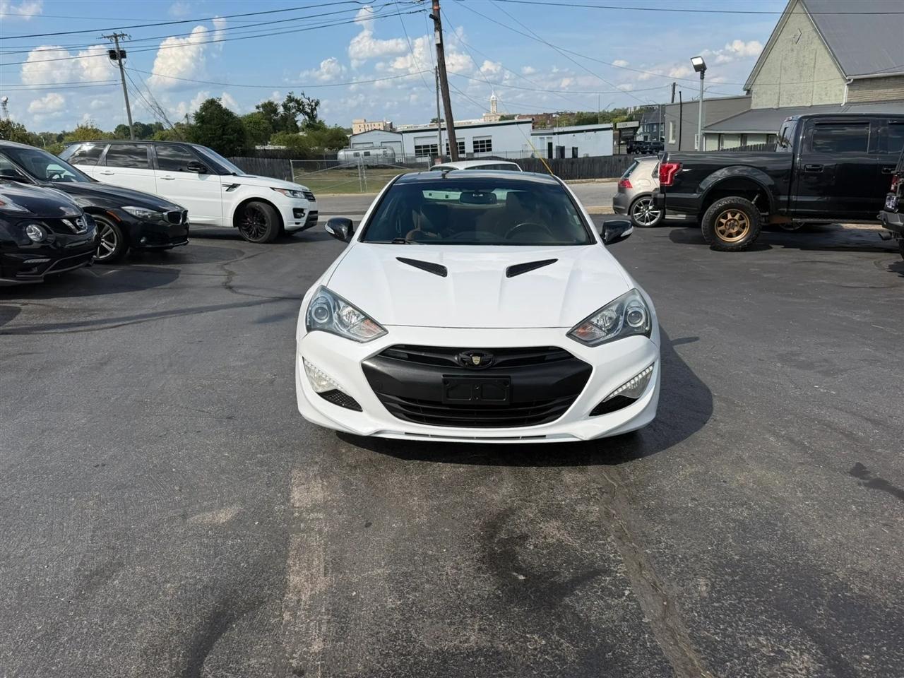 Hyundai Genesis Coupe 3.8 Grand Touring 8AT 2014