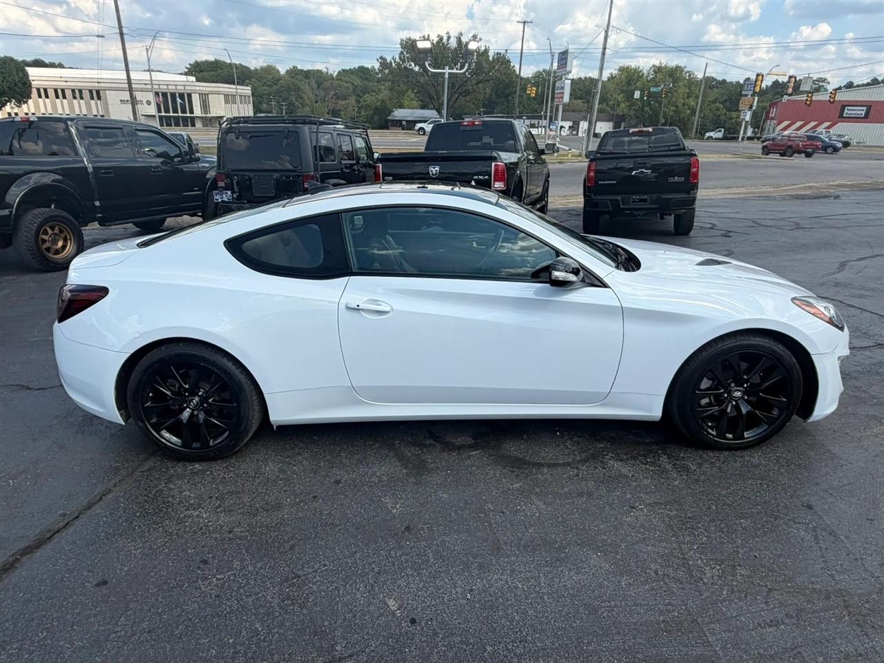 Hyundai Genesis Coupe 3.8 Grand Touring 8AT 2014