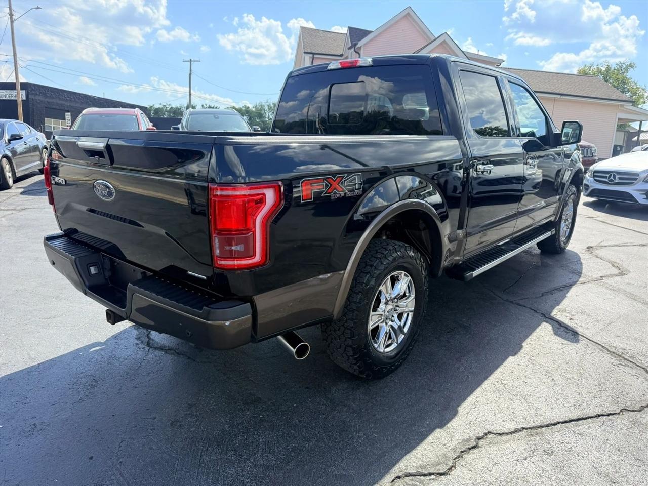 Ford F-150 Lariat SuperCrew 5.5-ft. Bed 4WD 2016