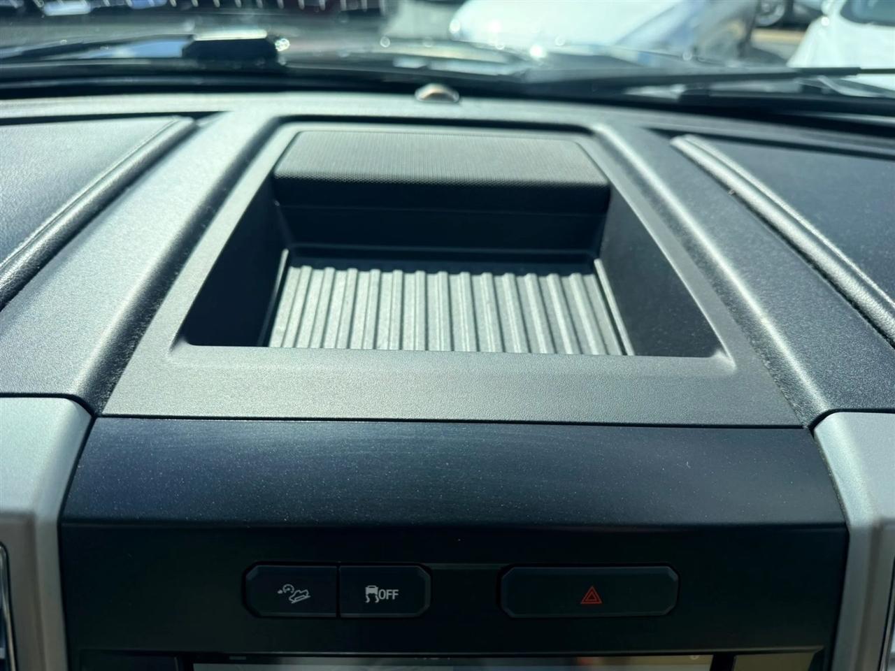 Ford F-150 Lariat SuperCrew 5.5-ft. Bed 4WD 2016