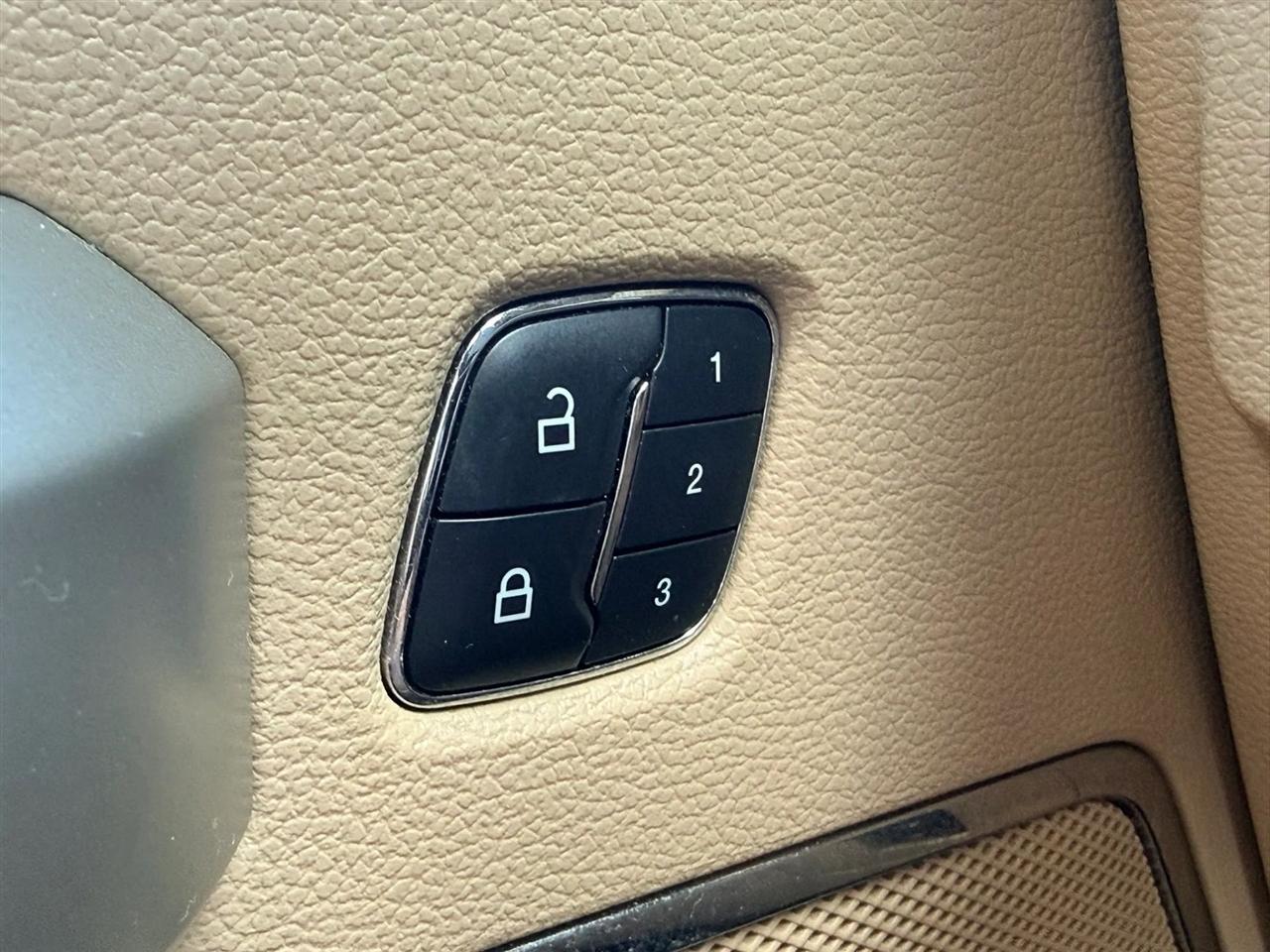 Ford F-150 Lariat SuperCrew 5.5-ft. Bed 4WD 2016