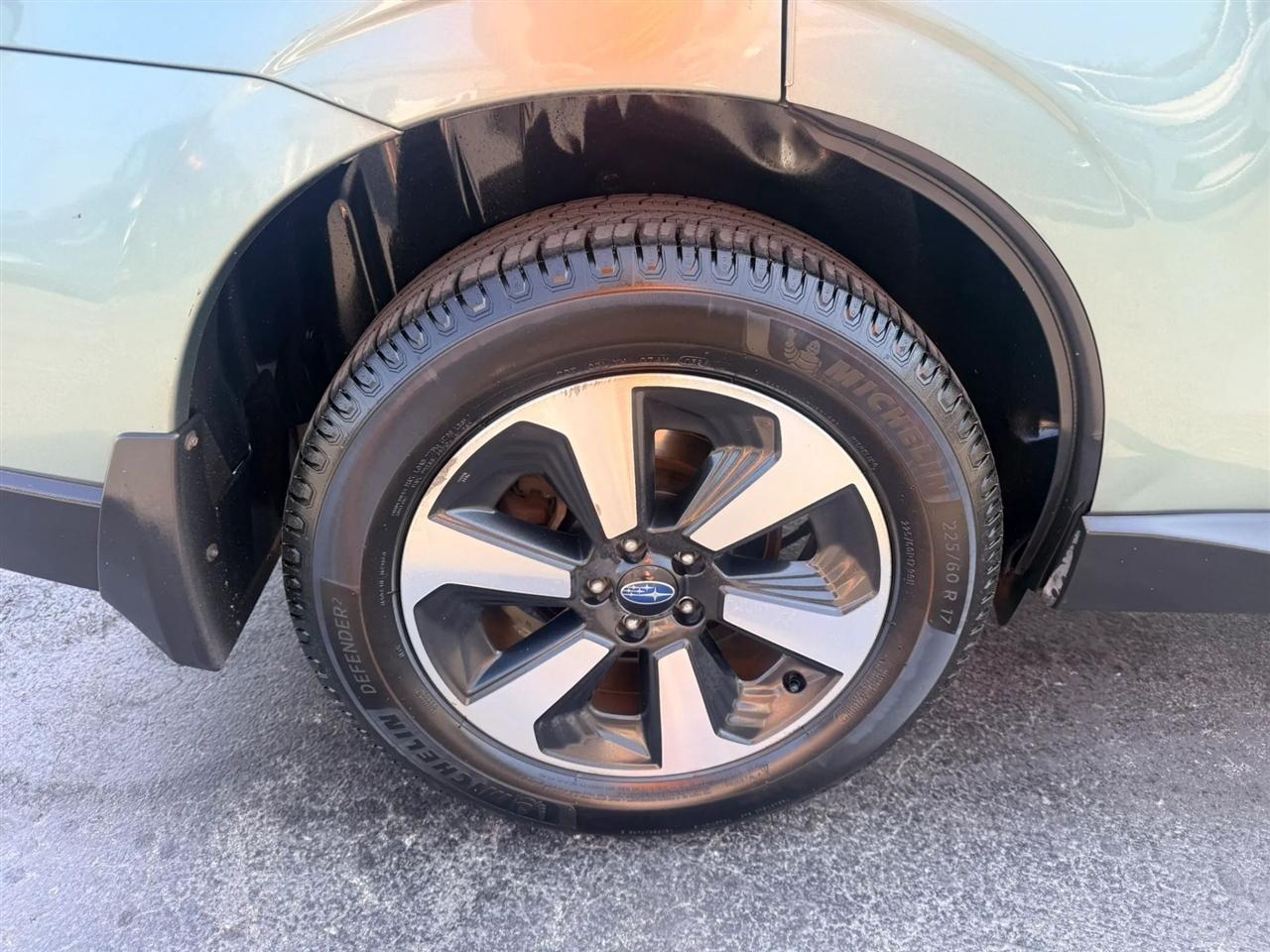 Subaru Forester photo 13