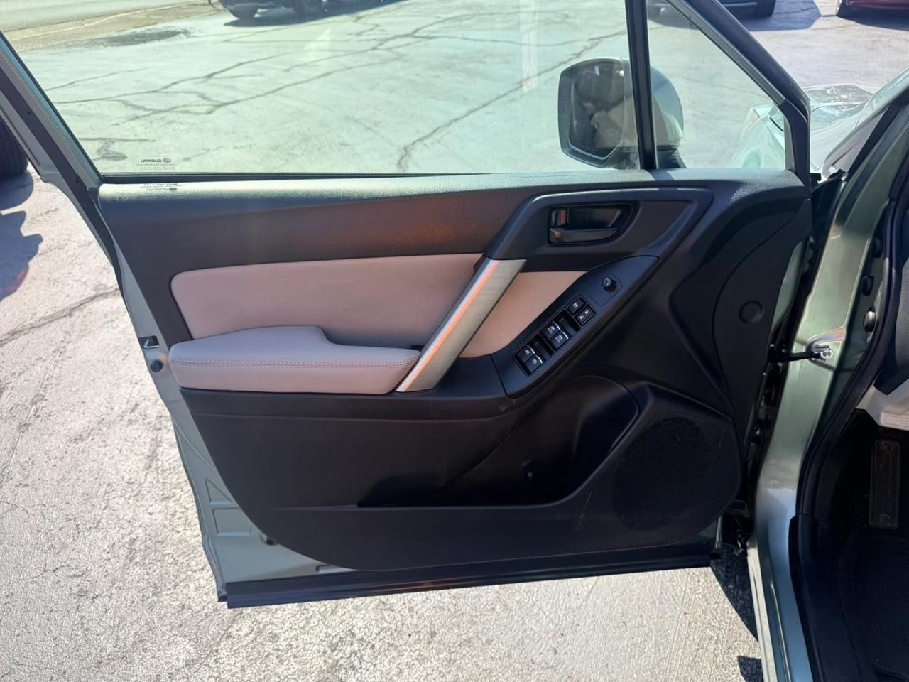 Subaru Forester photo 19