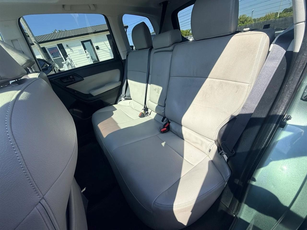 Subaru Forester photo 21