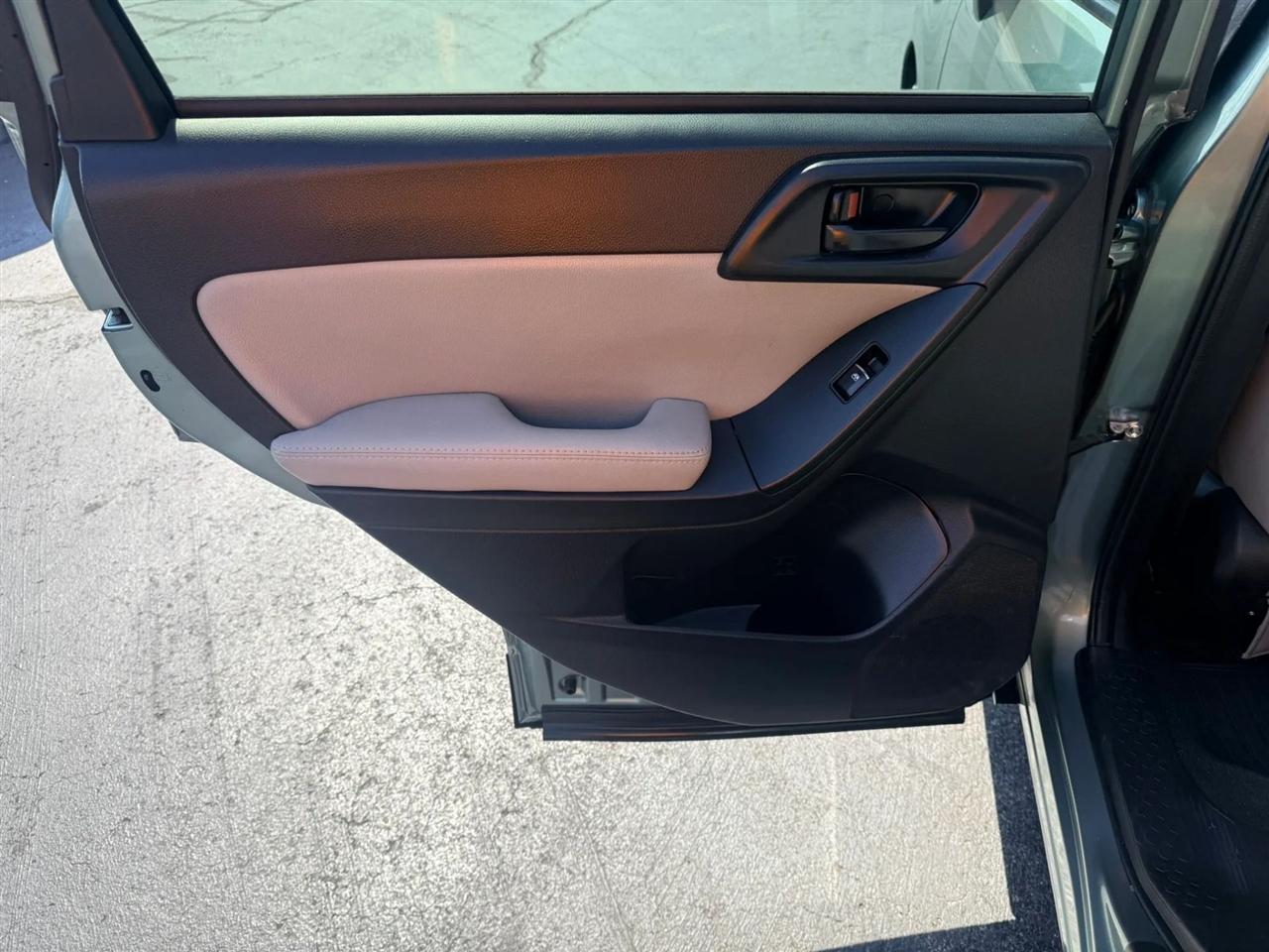 Subaru Forester photo 22