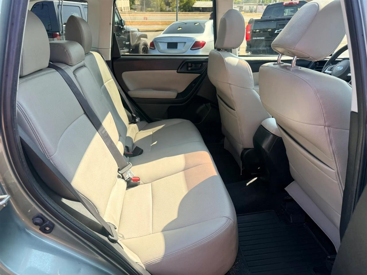 Subaru Forester photo 28
