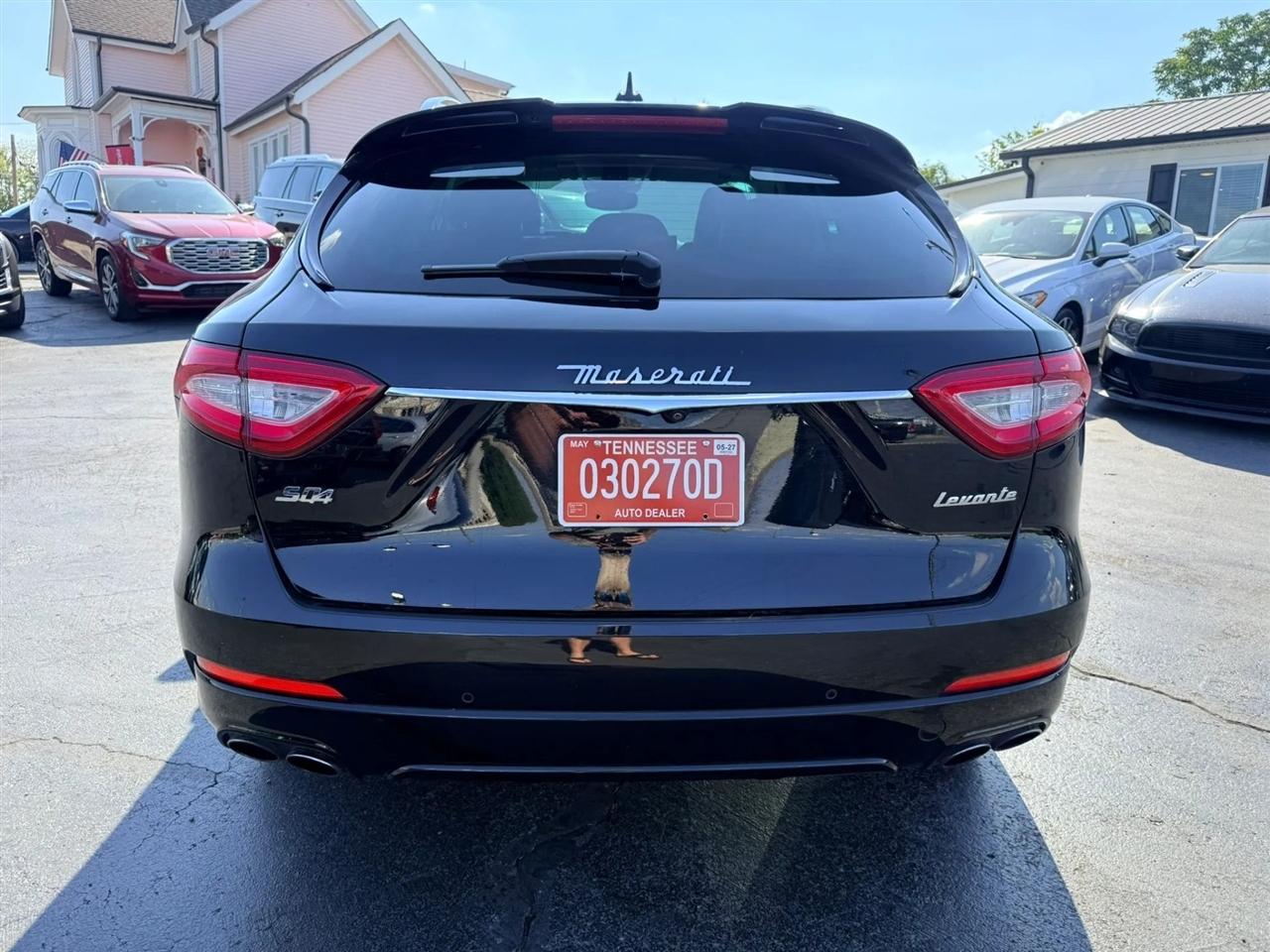 Maserati Levante photo 4
