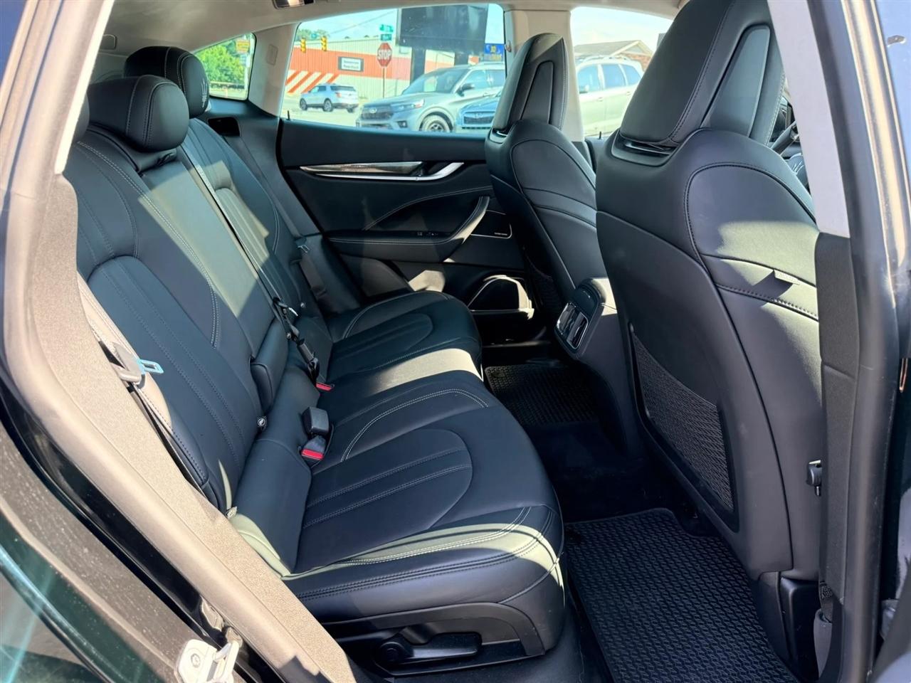 Maserati Levante photo 25