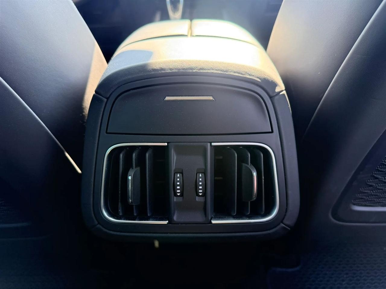 Maserati Levante photo 31