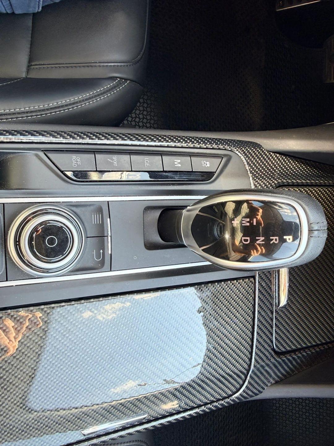 Maserati Levante photo 41