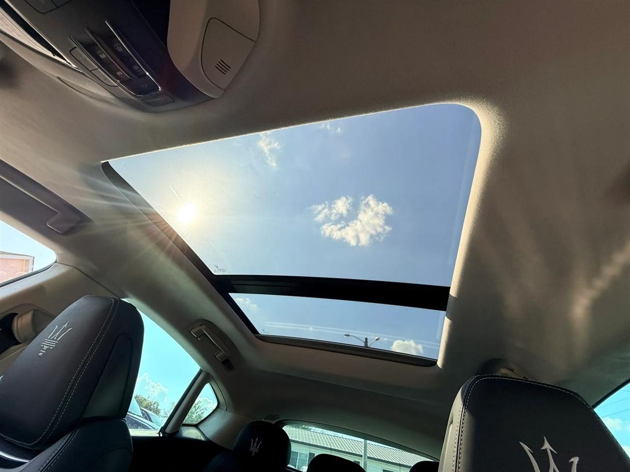 Maserati Levante photo 58