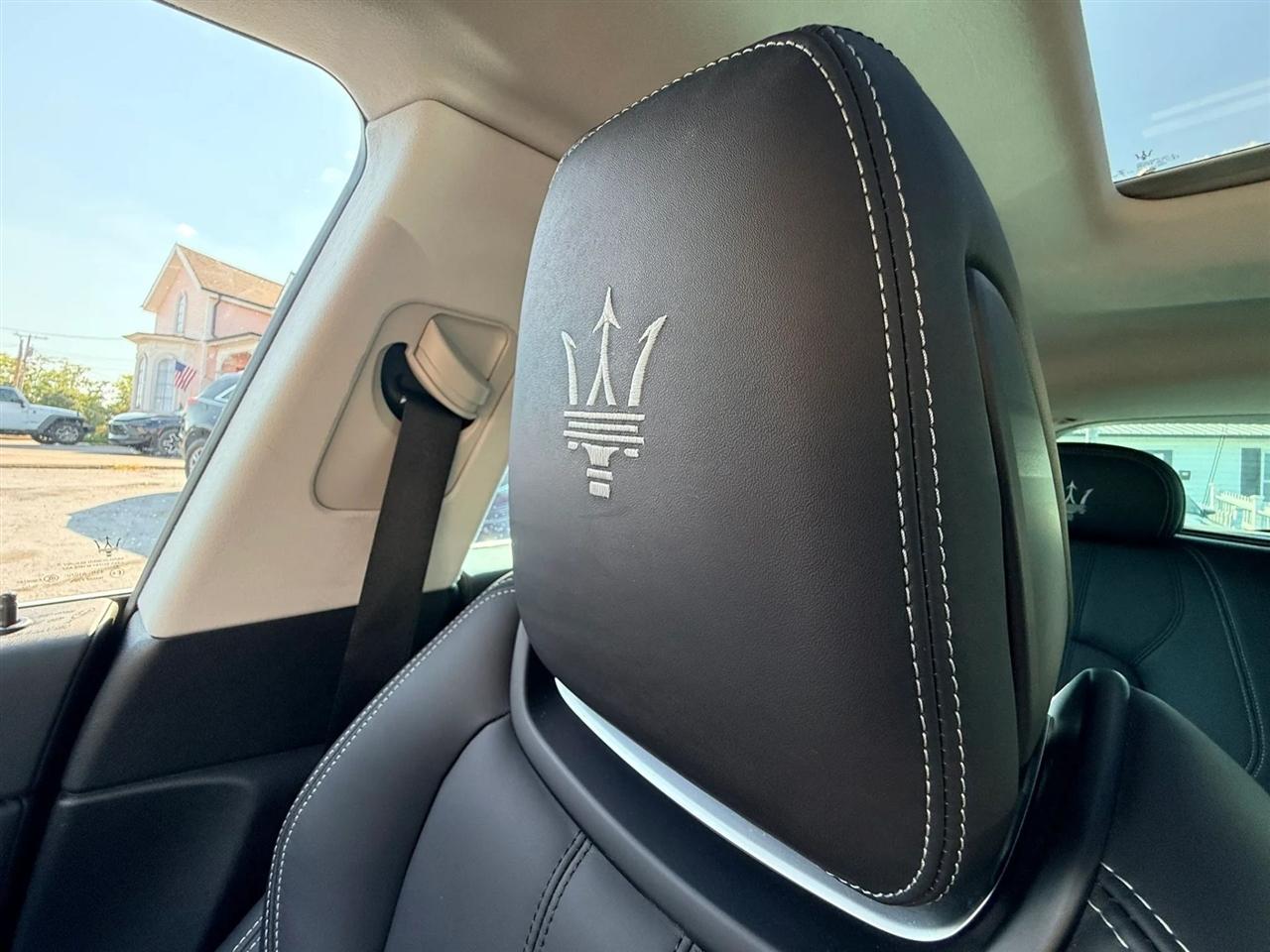 Maserati Levante photo 59