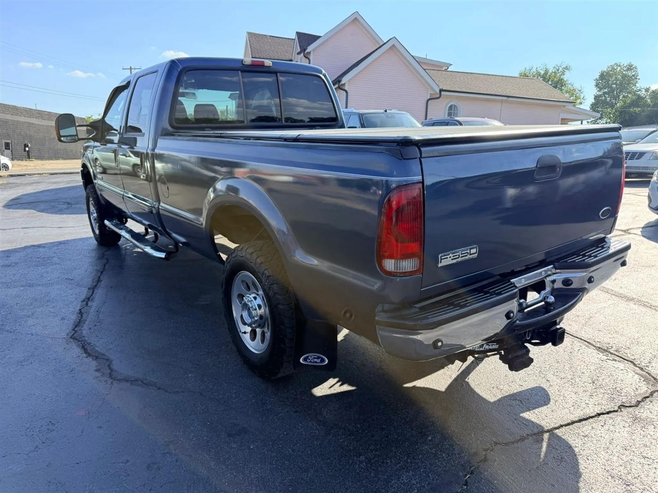Ford F-350 SD XLT Crew Cab 2WD 2005
