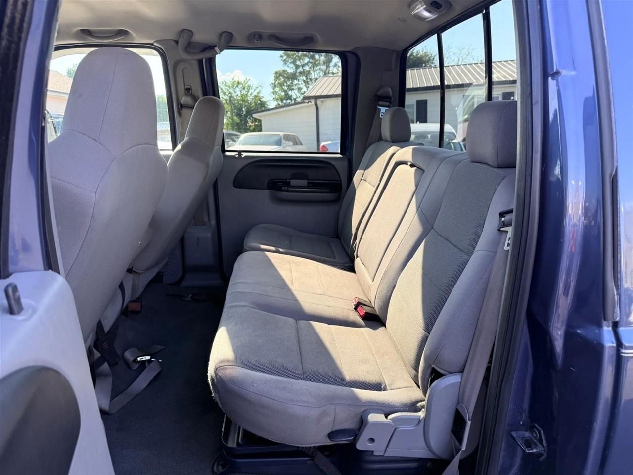 Ford F-350 SD XLT Crew Cab 2WD 2005