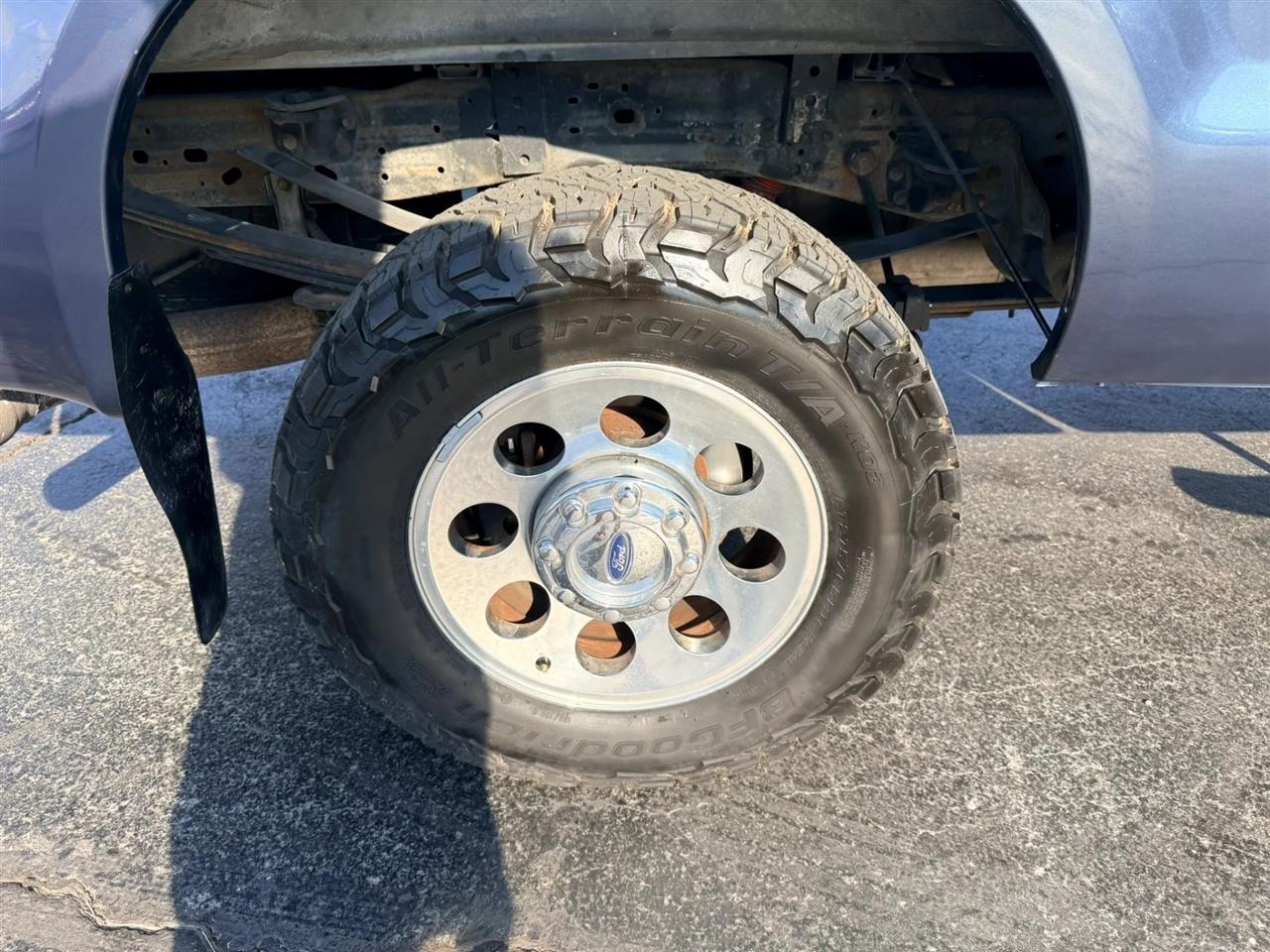 Ford F-350 SD XLT Crew Cab 2WD 2005