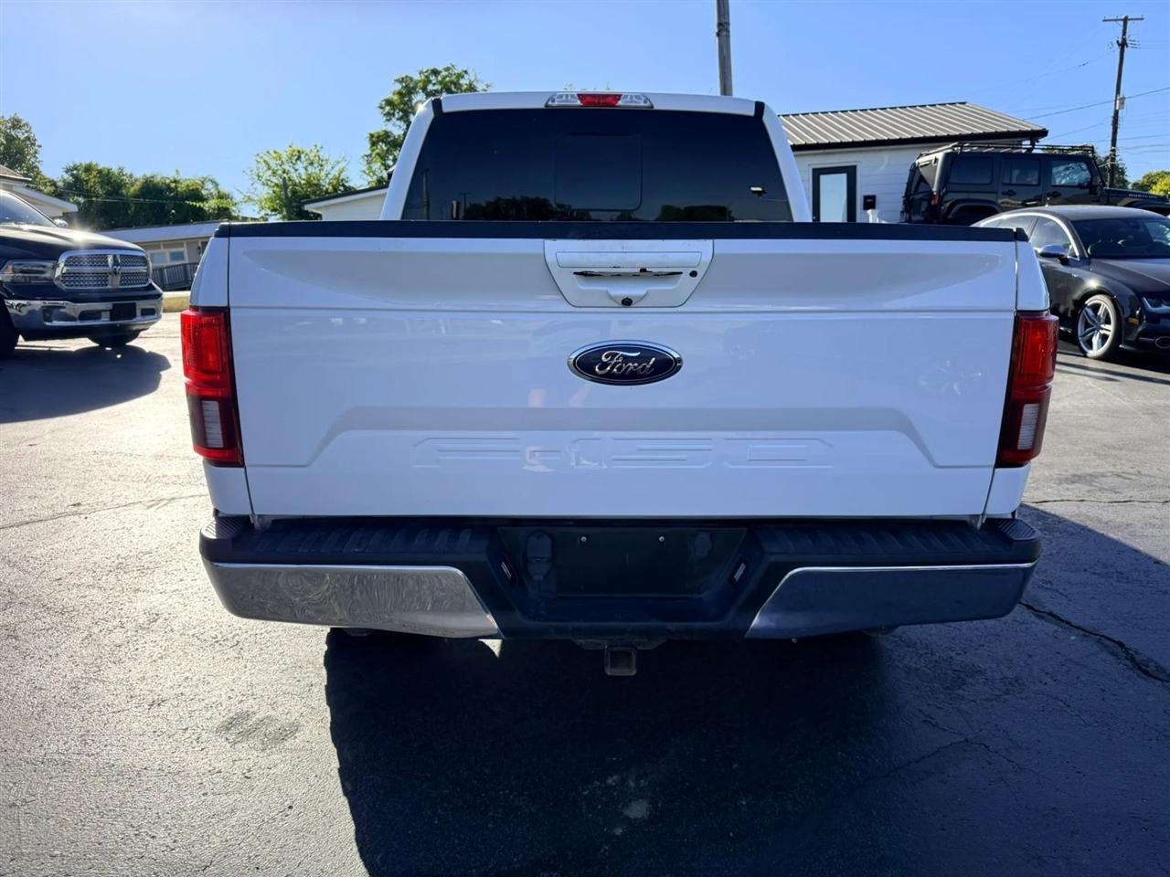 Ford F-150 photo 4