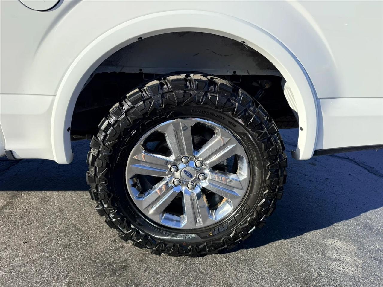 Ford F-150 photo 11