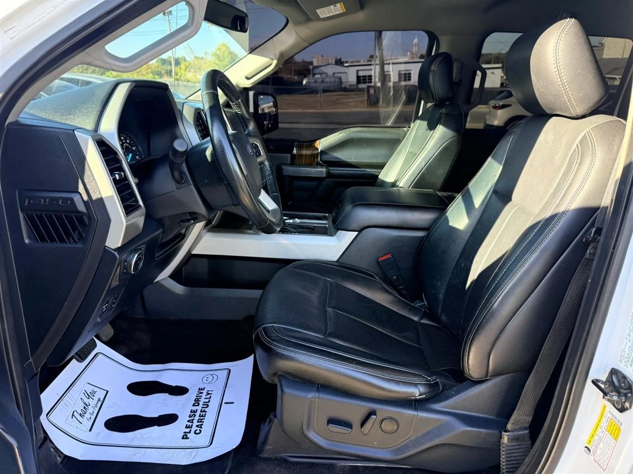 Ford F-150 photo 17
