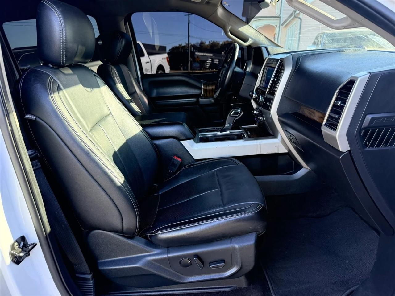 Ford F-150 photo 28