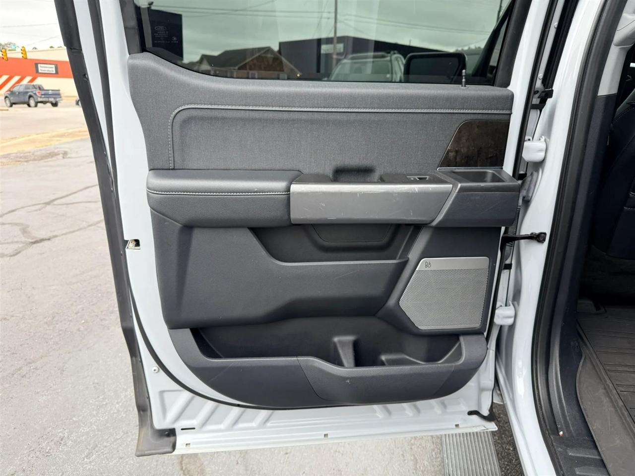 Ford F-150 photo 24