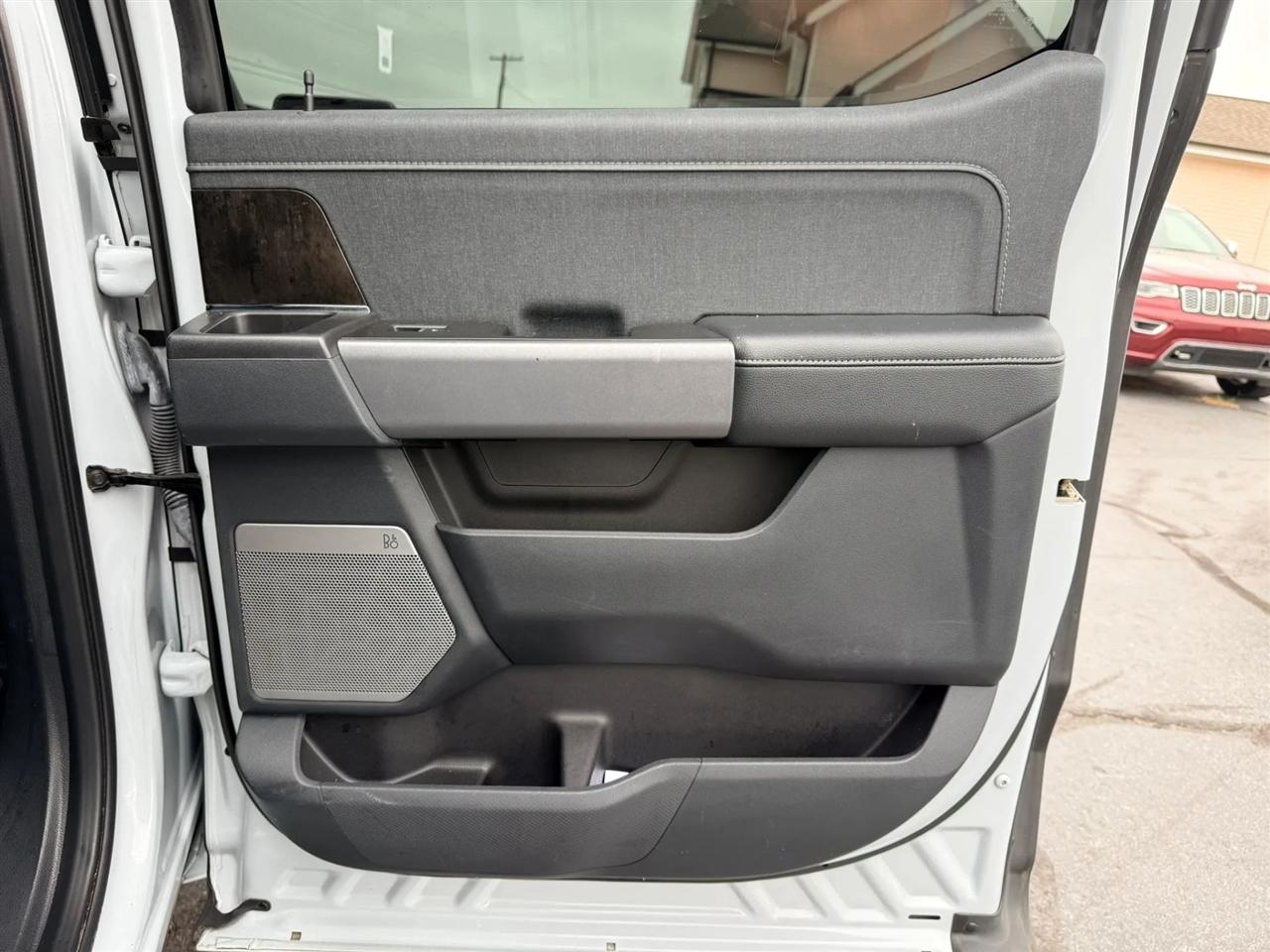 Ford F-150 photo 27