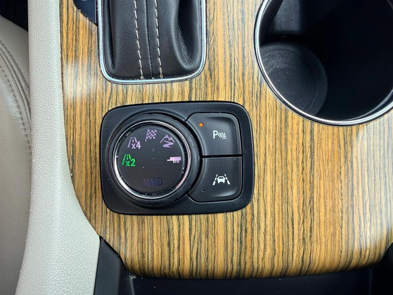 GMC Acadia Denali AWD 2019