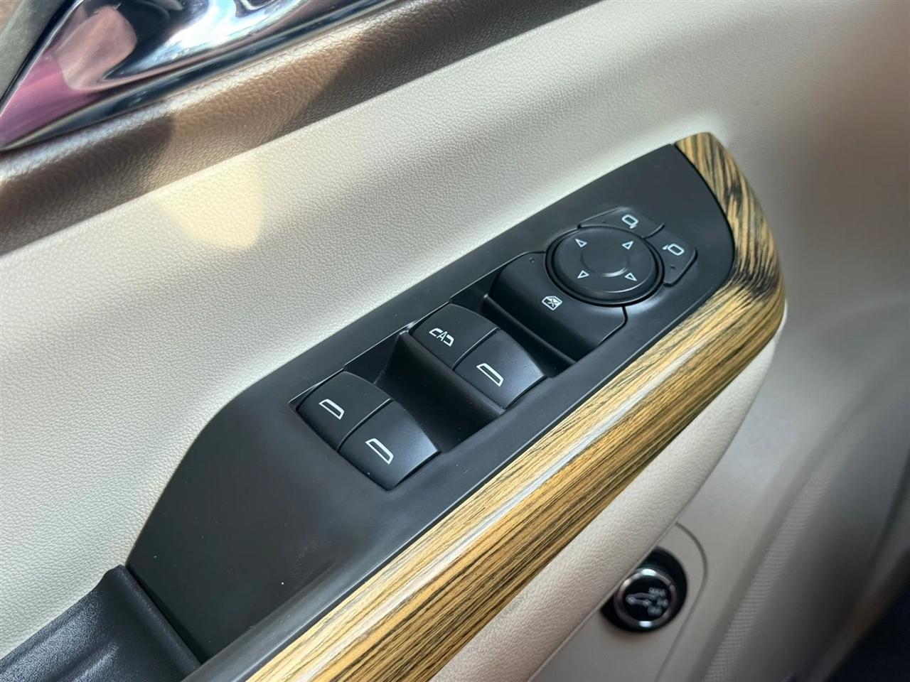 GMC Acadia Denali AWD 2019