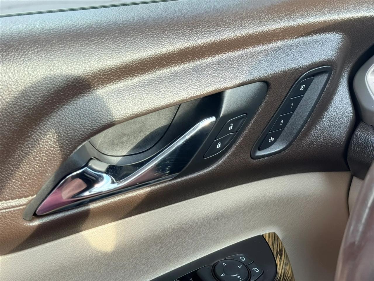 GMC Acadia Denali AWD 2019