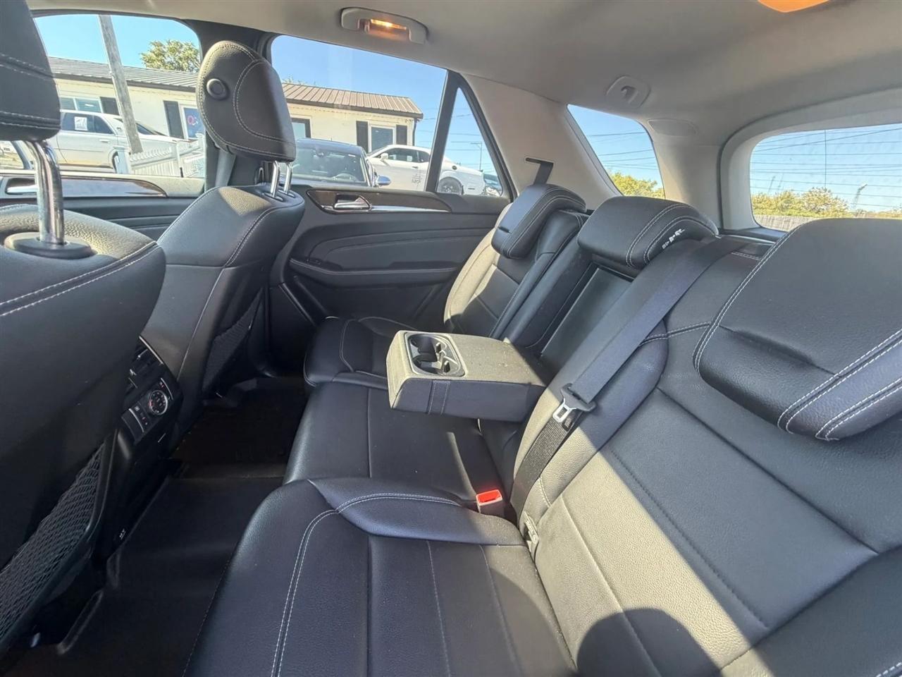 Mercedes-Benz M-Class ML350 4MATIC 2012