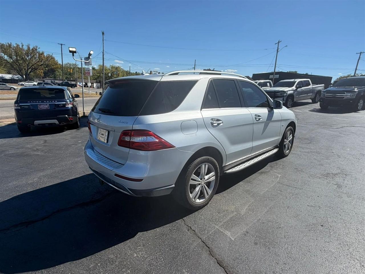 Mercedes-Benz M-Class ML350 4MATIC 2012