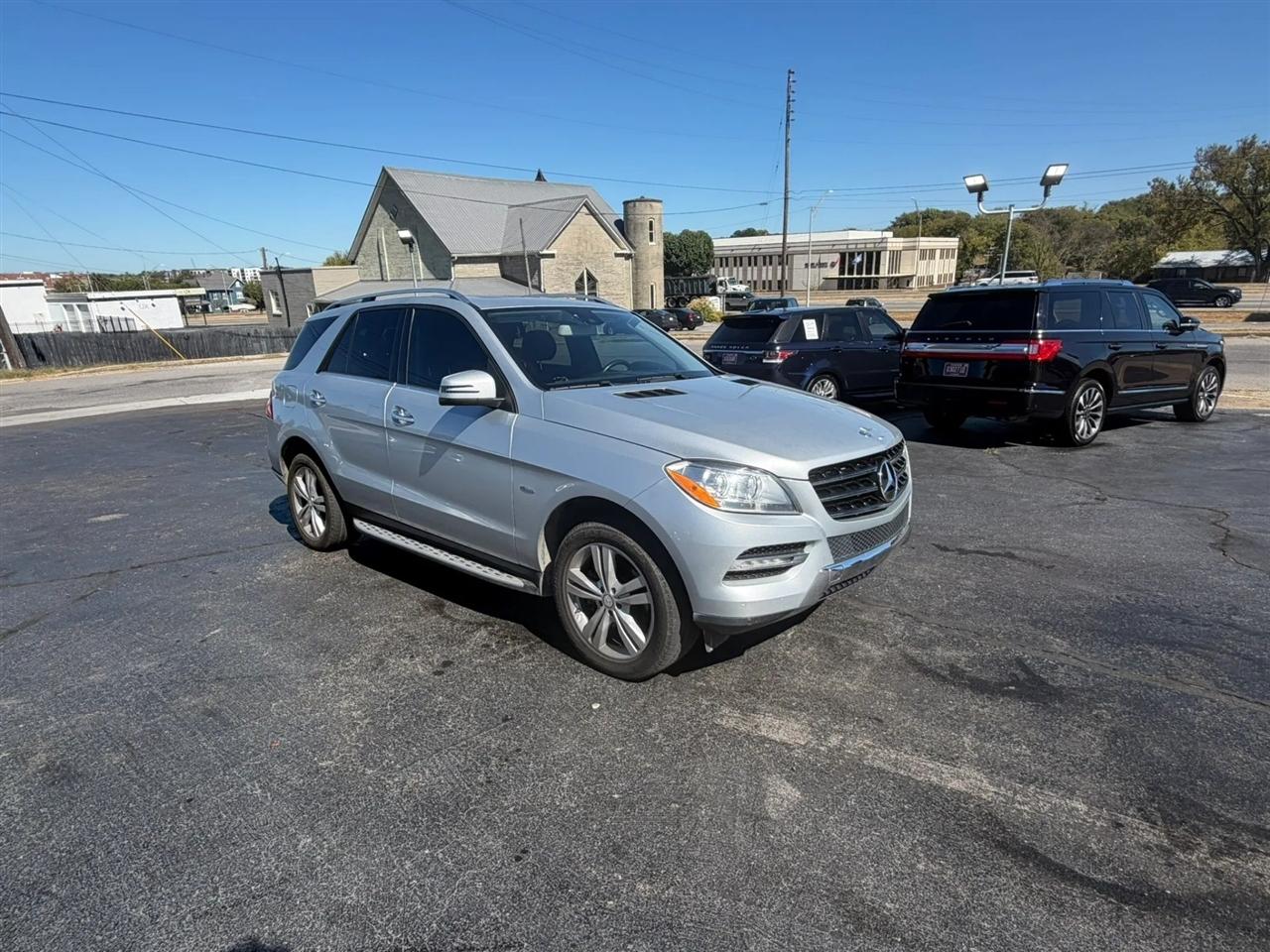 Mercedes-Benz M-Class ML350 4MATIC 2012