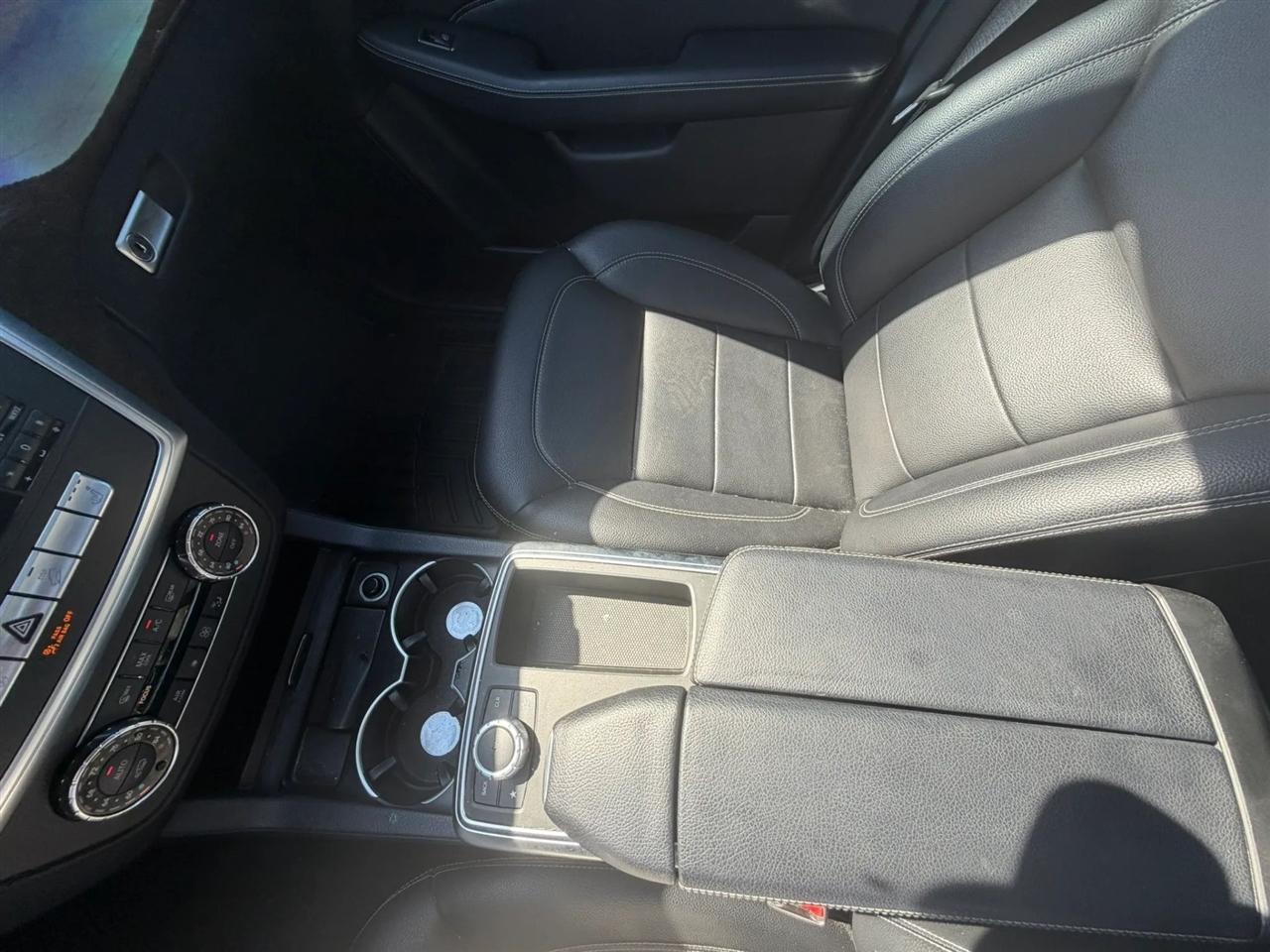 Mercedes-Benz M-Class ML350 4MATIC 2012