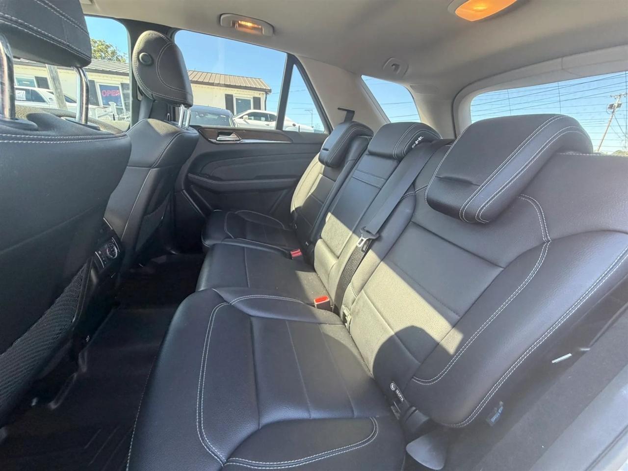 Mercedes-Benz M-Class ML350 4MATIC 2012