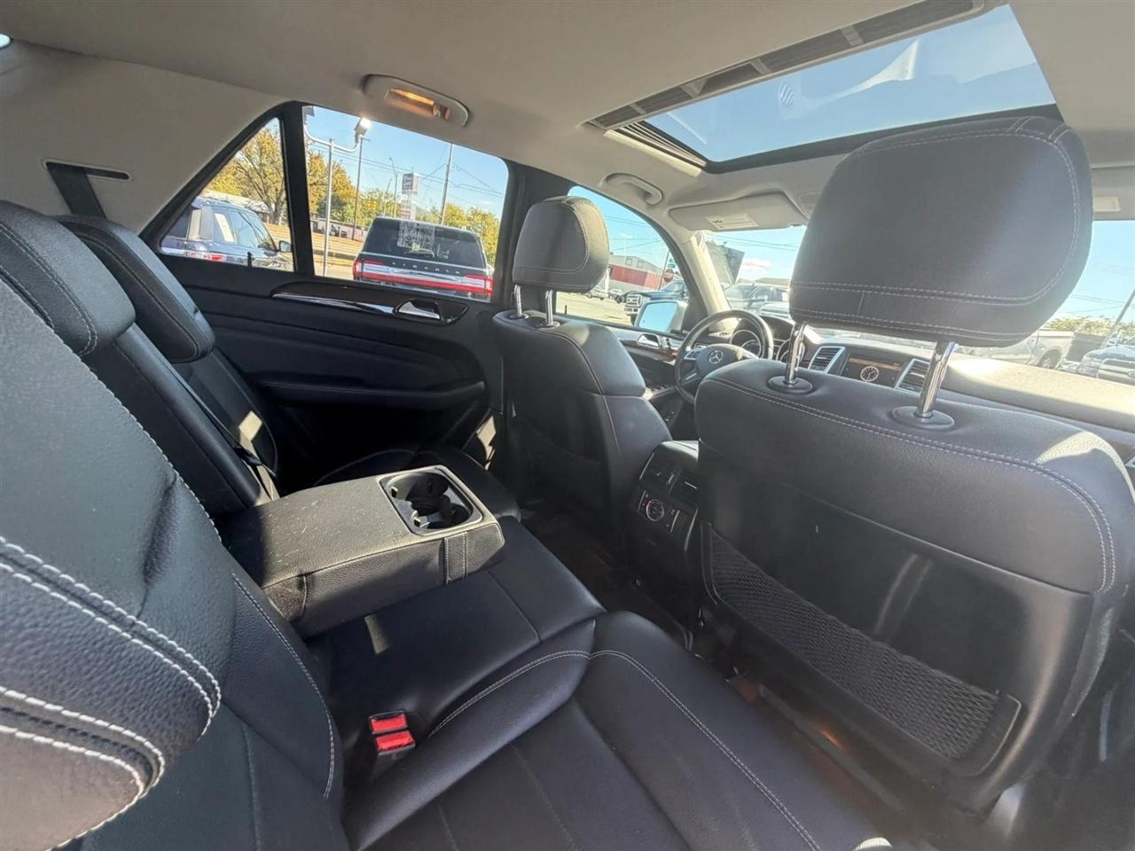 Mercedes-Benz M-Class ML350 4MATIC 2012